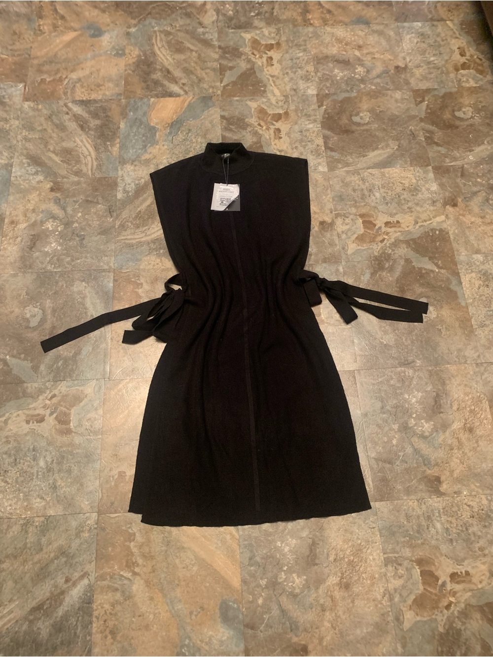 Adrienne Landau black sweater/dress, size L. NWT